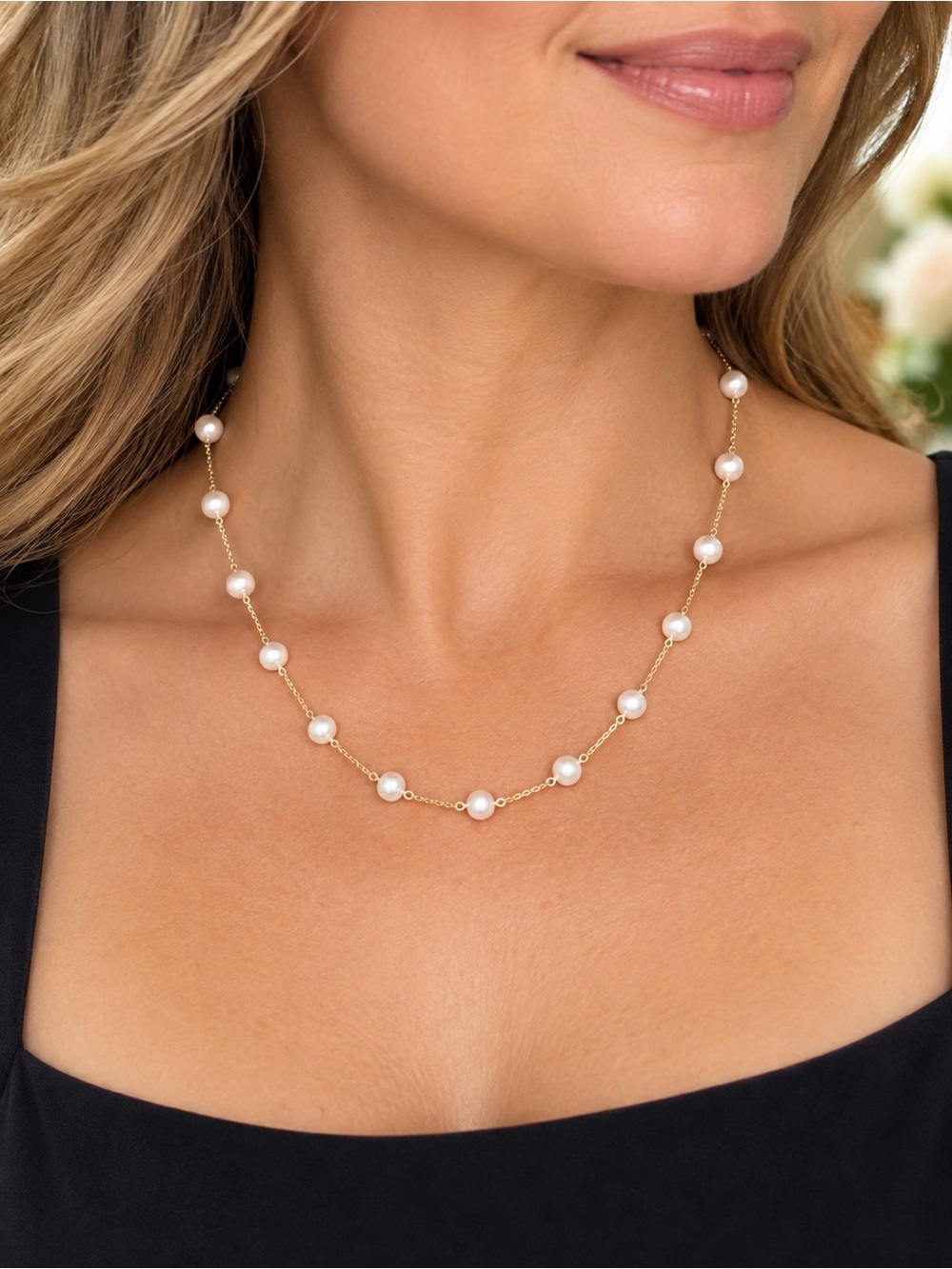 Classic 10kt Gold cultured Pearl Station Necklace - Women's Jewelry